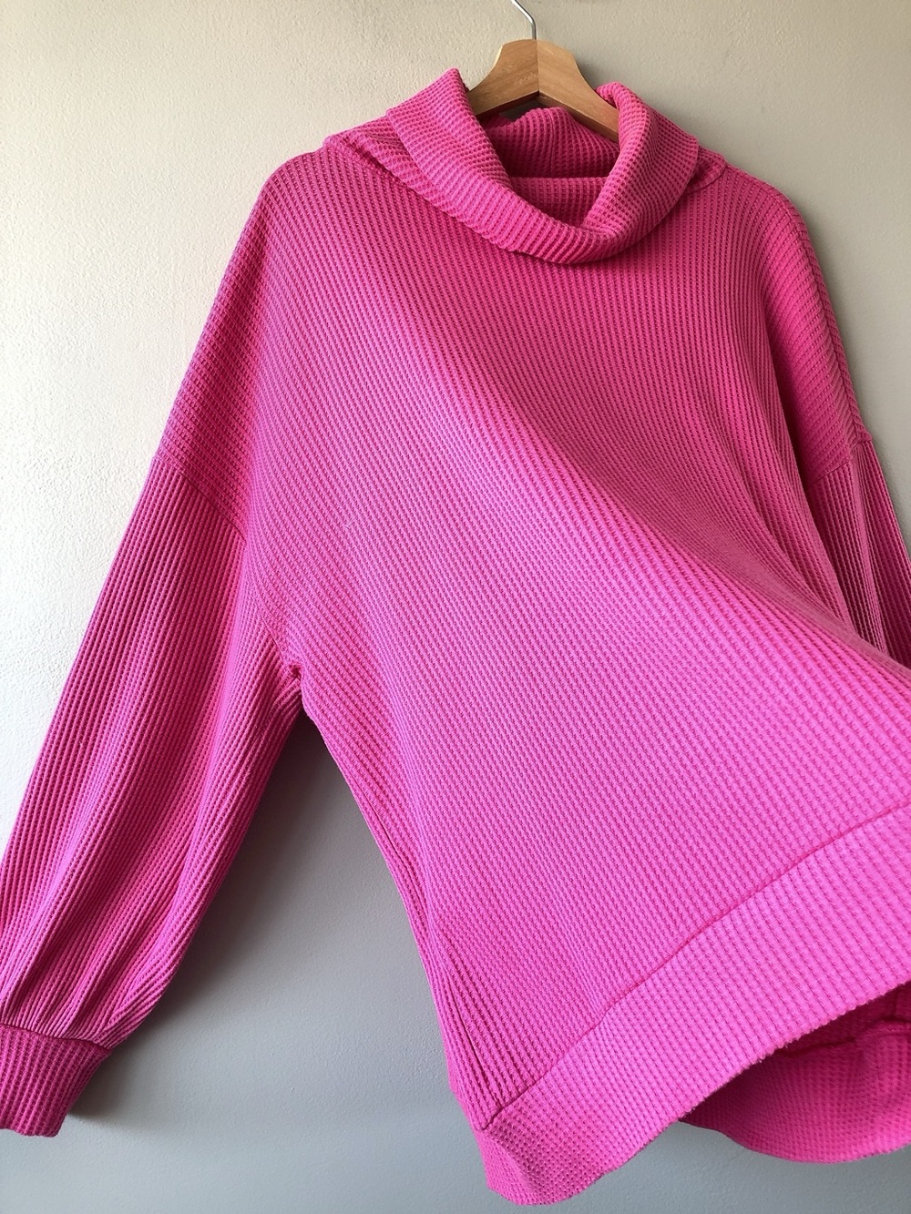 GAP waffle knit oversized sweater pink cowl neck shirt - Picture 3 of 13